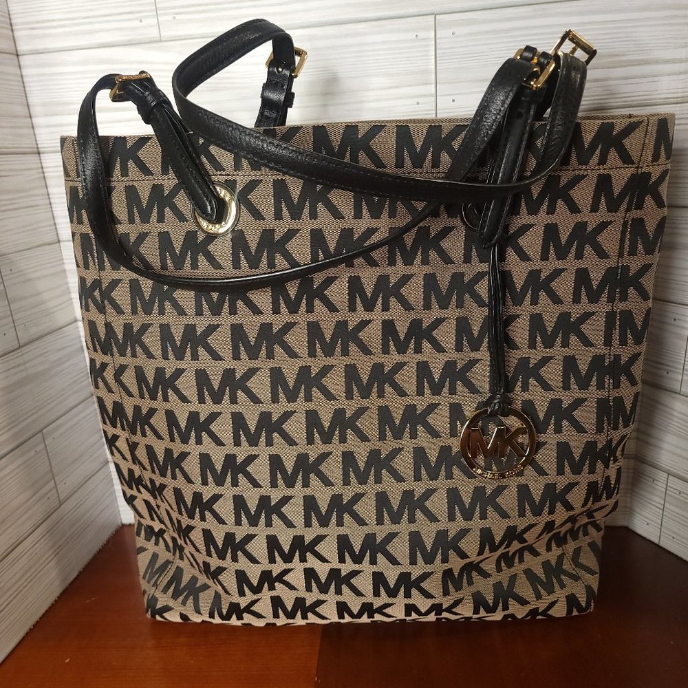 Michael Kors Tote Bag